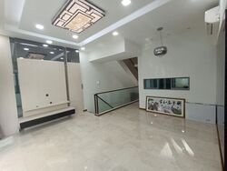 Kovan Road (D19), Terrace #549969061